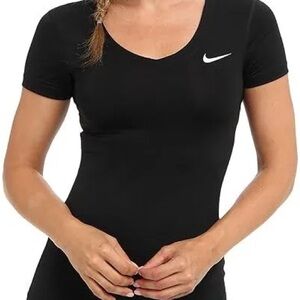 Medium Nike Pro Shirt